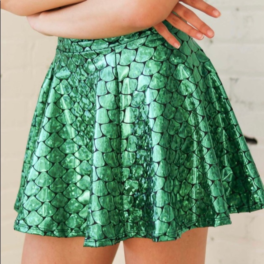 ragstock mermaid holographic skater skirt!